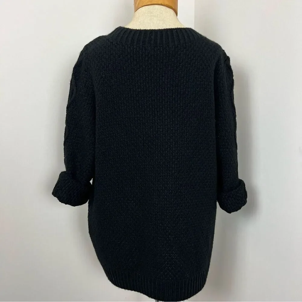 KARL LAGERFELD Black Chunky Knit Scoop Neck Sweater Size Small